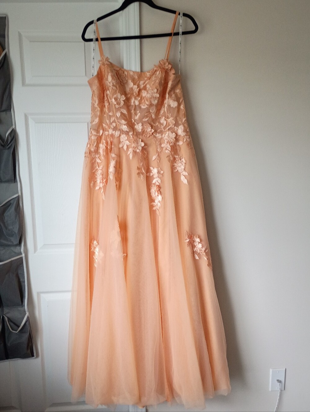 Jules & Cleo Apricot Floral Appliqué Evening Dress Size 16